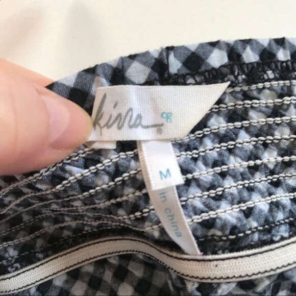 Kirra Black White Checkered Halter Top Summer Sz M - Picture 11 of 12